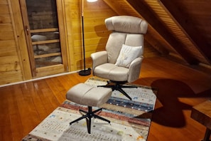 Living room 2