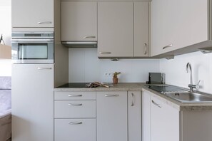 Equipped kitchen