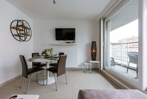 Open dining area
