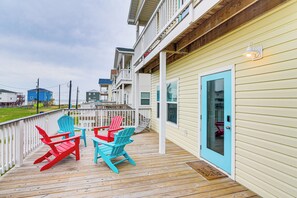 Front Deck | Main Level | Multi-Story Home | 1,400 Sq Feet