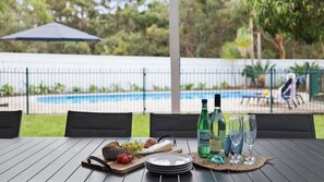 Outside Alfresco with BBQ Seats up to 12