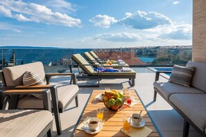 Terrasse / Balkon