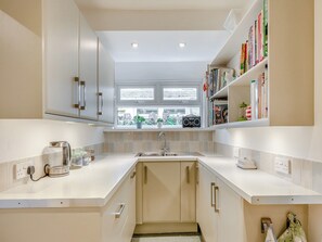 Kitchen | Penny Steps - Stepaside, Brixham