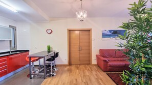 Kitchen or kitchenette,Living room
