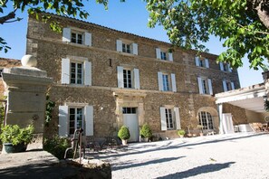 Extérieur