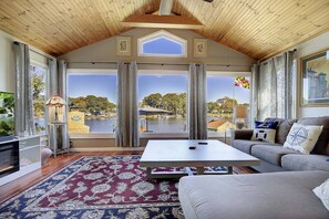The home has beautiful water views both from the inside and out.