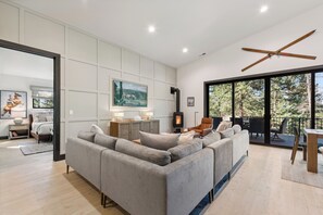 Main level living room