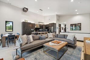 Main level living room