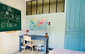 Bureau chambre 2