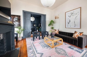 Spacious living room with seating for your entire group!