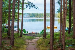Private Family Cabin on Meta Lake