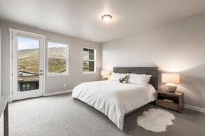 Deer Springs 12754