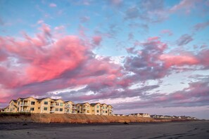 622 Vacation by the Sea