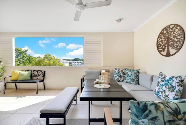Get together in the semi-enclosed private balcony and make use of the BBQ for an alfresco meal.

