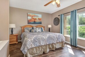 A Peaceful Getaway Whispering Pines 412 2 Bedroom Family Friendl - Primary Bedroom with King Bed, Private Bathroom, Cable TV and Wifi