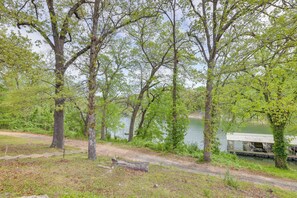 Community Amenities | Lake Access