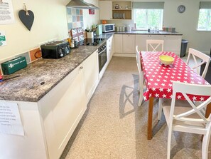 Kitchen area | Lily Pad 4 - Lily Pad Cottages, Nassington, near Stamford