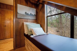Window seat