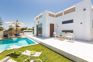 Elegant Rethymno Villa | Villa Doma | 2 Bedrooms | Beach Front | Private Outdoor Swimming Pool and Hot Tub | Pigianos Kampos