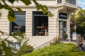 Baker Brun is just 50 meters away, so have your coffee ready to go.