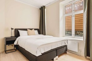 Jump right in! | Bedroom 2: 150' bed