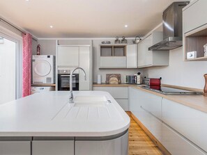 Kitchen | Holbrook House, Cambridge