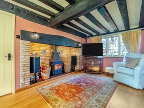 Living area | Pipers Cottage, Hessett, near Bury St Edmunds
