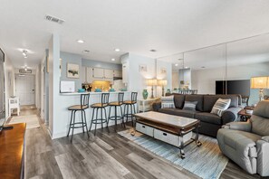 Living room with Flat Screen TV