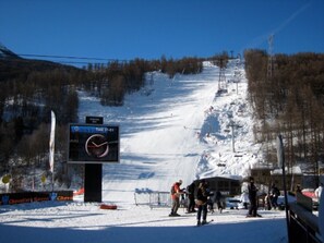 Snow and ski sports