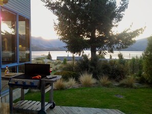 BBQ area overlooking lake