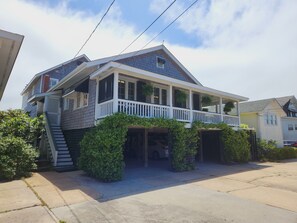 West Exterior Elevation - Angled I