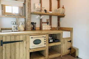 Kitchen (1)