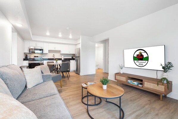 Open Floor Plan with Modern Decor