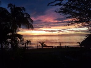 Yes, the sunsets are usually ALWAYS like this!