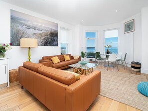 Living room | 1 Little Beach, Woolacombe
