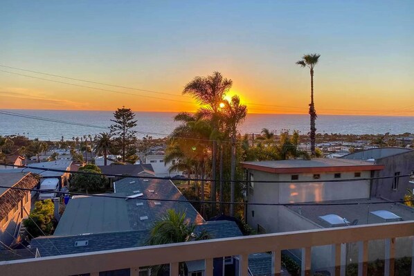 Cardiff Vacation Rental | 2BR | 2BA | 1,000 Sq Ft | Exterior Stairs Required