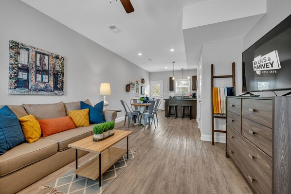 Living & Dining Room