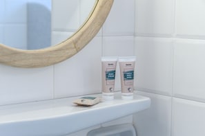 Badezimmerausstattung