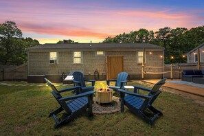 Relax day or night in our tranquil settings, roast marshmallows and share memories!