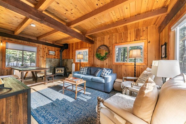 Escape to nature at this welcoming 3-bedroom home, situated in a quiet forested area with a creek running by, it is the perfect serene setting for your Tahoe getaway.