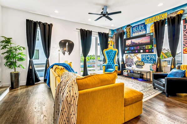 Explore a stylish Nashville oasis designed for comfort and fun, ideal for family reunions or bachelorette parties. Enjoy a game room and stunning downtown views at this exclusive vacation rental!