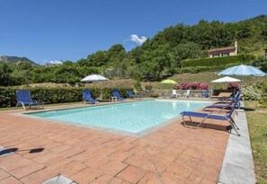 Schwimmbad des Ferienhauses