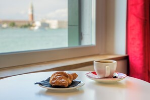 Repas de petit déjeuner