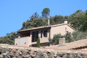 Façade