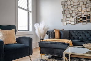 Living Room w/ Smart TV! Plenty of Seating - Open to Kitchen!
