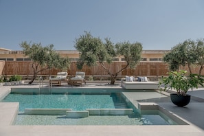 Elegant Chania Villa | Villa Gohan | 3 Bedrooms | Private Outdoor Pool and BBQ Facilities | Platanias | Tavronitis