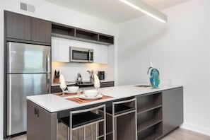 UTC San Diego San Diego 1 Bedroom Misc.
