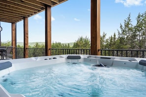 Bain à remous extérieur