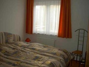 1. Schlafzimmer