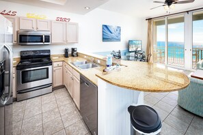 Waters Edge Resort unit 608 Okaloosa Island Fort Walton Beach Vacation Rentals by Sunset Resort Rentals
